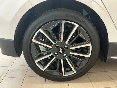 DC72LWF Hyundai i20 1.0T GDi 48V MHD 120 N Line 5dr Thumbnail #30