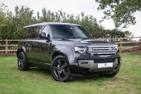 KR24BSZ Land Rover Defender 3.0 D300 X-Dynamic HSE 110 5dr Auto [7 Seat] Thumbnail #1