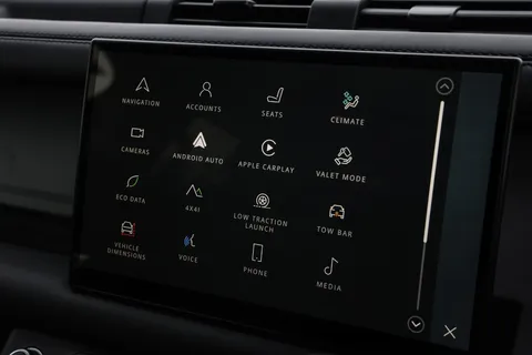 KR24BSZ Land Rover Defender 3.0 D300 X-Dynamic HSE 110 5dr Auto [7 Seat] Thumbnail #31