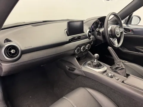 LO21AVL Mazda Mx-5 1.5 [132] Sport 2dr Thumbnail #8