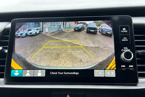 DE73UWZ Honda Jazz 1.5 i-MMD Hybrid Crosstar Advance 5dr eCVT Thumbnail #16