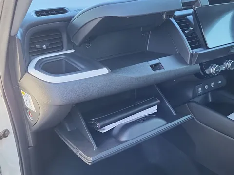 EO70LDA Honda Jazz 1.5 i-MMD Hybrid EX 5dr eCVT Thumbnail #15