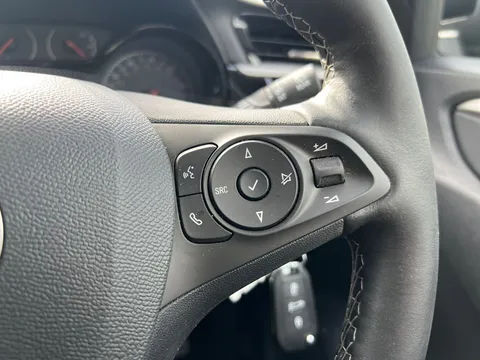 SA72AWM Vauxhall Corsa 1.2 Design 5dr Thumbnail #17