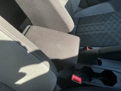 MJ72OHN Volkswagen Polo 1.0 TSI 110 R-Line 5dr DSG Thumbnail #29