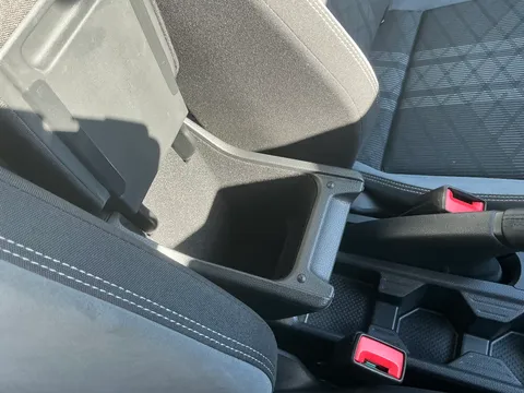 MJ72OHN Volkswagen Polo 1.0 TSI 110 R-Line 5dr DSG Thumbnail #30