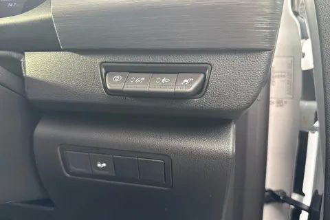 BG25WGW Renault Kangoo LL21 90kW 44kWh Advance [Safety] Van Auto Thumbnail #18