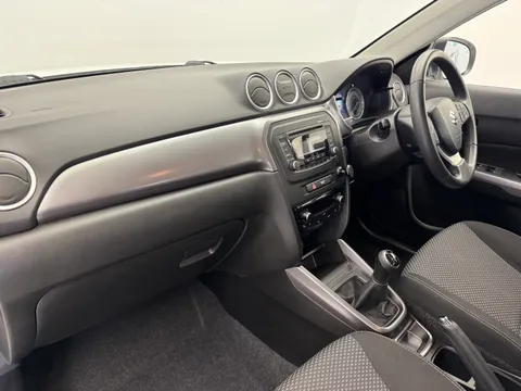 KM69HSJ Suzuki Vitara 1.0 Boosterjet SZ4 5dr Thumbnail #11