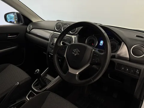 KM69HSJ Suzuki Vitara 1.0 Boosterjet SZ4 5dr Thumbnail #9