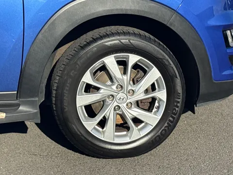 VU68BHD Hyundai Tucson 1.6 TGDi 177 SE Nav 5dr 2WD Thumbnail #21