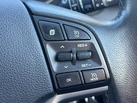 VU68BHD Hyundai Tucson 1.6 TGDi 177 SE Nav 5dr 2WD Thumbnail #31