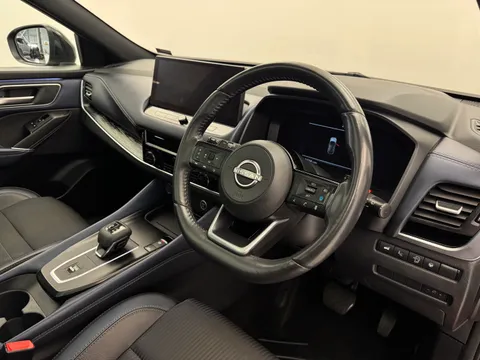 DV72XOK Nissan Qashqai 1.3 DiG-T MH 158 Tekna 5dr Xtronic Thumbnail #24