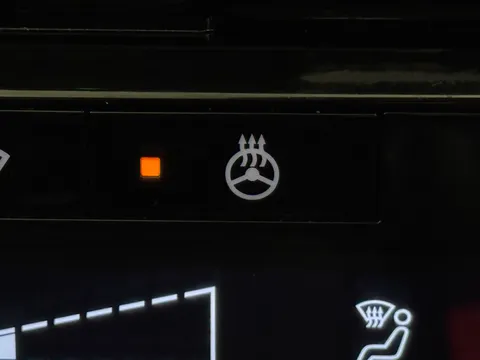 DV72XOK Nissan Qashqai 1.3 DiG-T MH 158 Tekna 5dr Xtronic Thumbnail #30