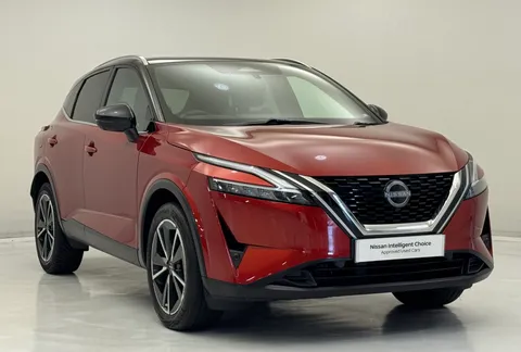 DV72XOK Nissan Qashqai 1.3 DiG-T MH 158 Tekna 5dr Xtronic Thumbnail #4