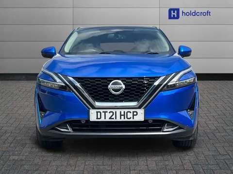 DT21HCP Nissan Qashqai 1.3 DiG-T MH Premiere Edition 5dr Thumbnail #5