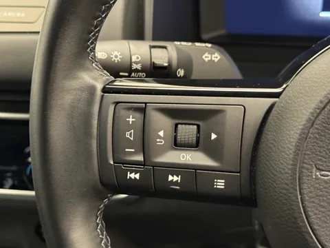 OV23NGX Nissan Qashqai 1.5 E-Power N-Connecta 5dr Auto Thumbnail #16