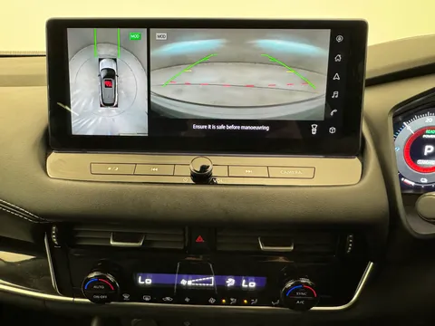 OV23NGX Nissan Qashqai 1.5 E-Power N-Connecta 5dr Auto Thumbnail #20