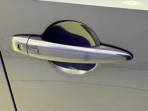 OV23NGX Nissan Qashqai 1.5 E-Power N-Connecta 5dr Auto Thumbnail #23