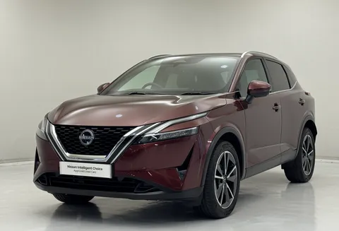 MH73BDF Nissan Qashqai 1.3 DiG-T MH Tekna 5dr Thumbnail #8