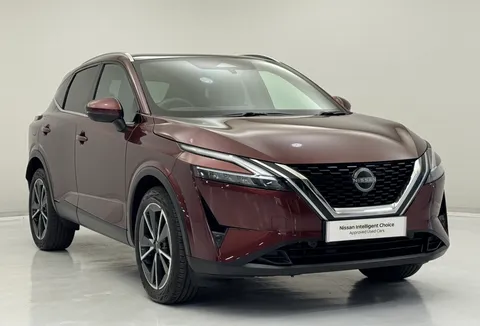 MH73BDF Nissan Qashqai 1.3 DiG-T MH Tekna 5dr Thumbnail #4