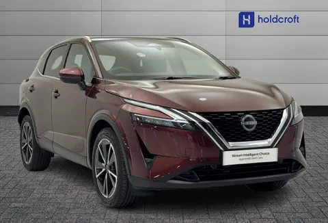 MH73BDF Nissan Qashqai 1.3 DiG-T MH Tekna 5dr Thumbnail #2