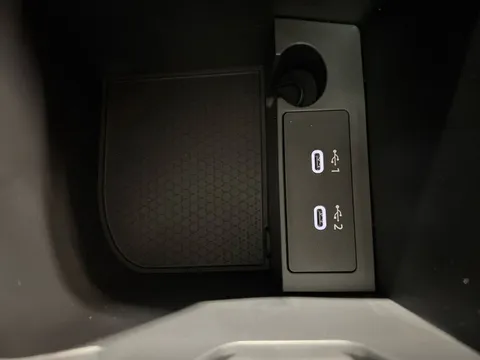 DL24LPA Nissan Qashqai 1.3 DiG-T MH 158 N-Design 5dr Xtronic Thumbnail #25