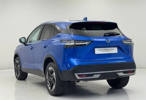 LX74KZT Nissan Qashqai 1.3 DiG-T MH 158 N-Connecta [Glass Rf] 5dr Xtronic Thumbnail #11