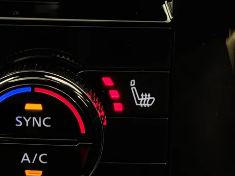 DU22ARO Nissan Qashqai 1.3 DiG-T MH 158 Tekna 5dr Thumbnail #31