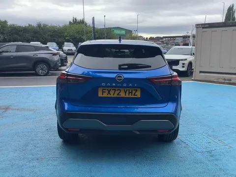 FX72YHZ Nissan Qashqai 1.3 DiG-T MH 158 N-Connecta 5dr Xtronic Thumbnail #10