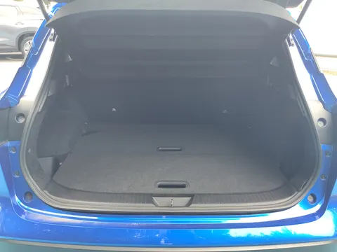 FX72YHZ Nissan Qashqai 1.3 DiG-T MH 158 N-Connecta 5dr Xtronic Thumbnail #14