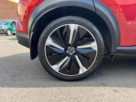 DE72ATK Nissan Juke 1.6 Hybrid Tekna+ 5dr Auto Thumbnail #28