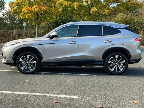 DG75NJV Mg Motor Uk Hs 1.5 T-GDI Hybrid+ Trophy 5dr Auto Thumbnail #5