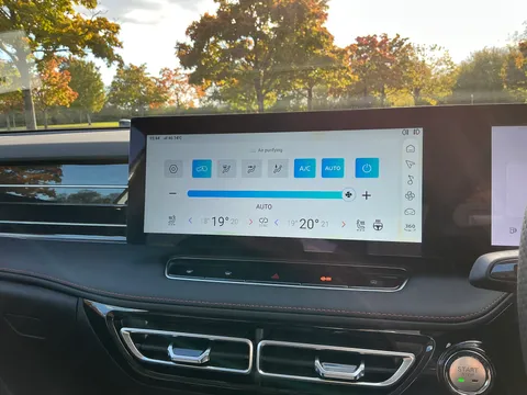 DG75NJV Mg Motor Uk Hs 1.5 T-GDI Hybrid+ Trophy 5dr Auto Thumbnail #21