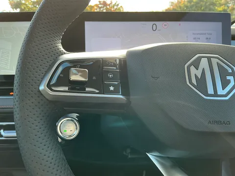 DG75NJV Mg Motor Uk Hs 1.5 T-GDI Hybrid+ Trophy 5dr Auto Thumbnail #22