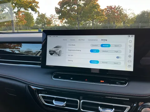 DG75NJV Mg Motor Uk Hs 1.5 T-GDI Hybrid+ Trophy 5dr Auto Thumbnail #29