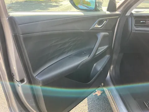 DG75NJV Mg Motor Uk Hs 1.5 T-GDI Hybrid+ Trophy 5dr Auto Thumbnail #43