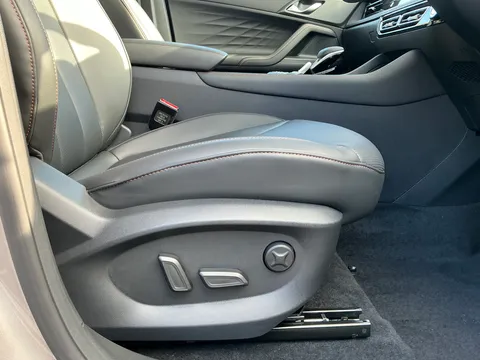 DG75NJX Mg Motor Uk Hs 1.5 T-GDI PHEV Trophy 5dr Auto Thumbnail #16