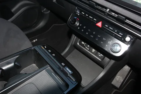 DG74CEN Hyundai Tucson 1.6T Hybrid N Line S 5dr Auto Thumbnail #28