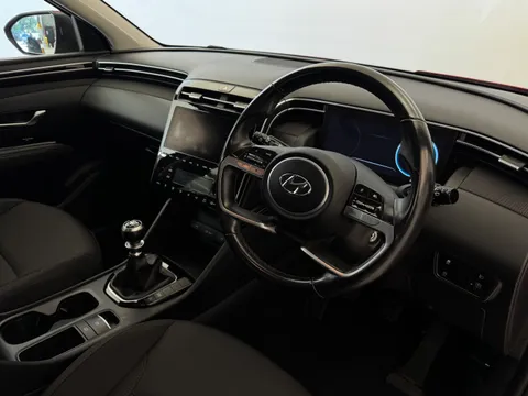 DX72ZYM Hyundai Tucson 1.6 TGDi SE Connect 5dr 2WD Thumbnail #20