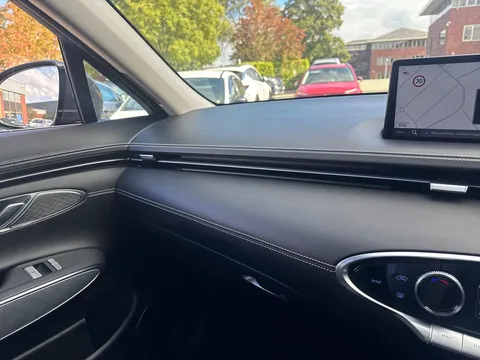 OE73XPB Genesis Gv70 360kW Sport 77kWh 5dr Auto AWD Thumbnail #26