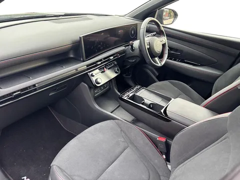 MV25XOO Hyundai Tucson 1.6T 48V MHD N Line S 5dr 4WD DCT Thumbnail #4