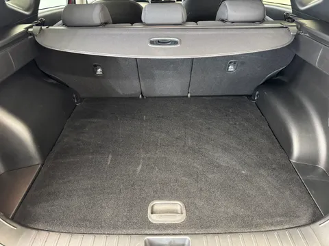 FV22LBO Hyundai Tucson 1.6 TGDi Hybrid 230 Premium 5dr 2WD Auto Thumbnail #10