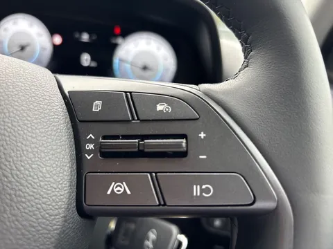 ML25NBZ Hyundai Bayon 1.0 TGDi Premium 5dr Thumbnail #21