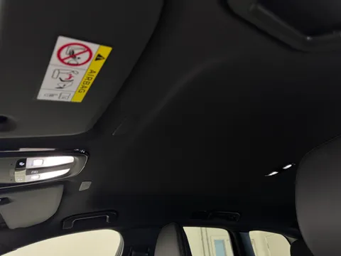 FL71ZSU Volvo XC60 2.0 B5P R DESIGN 5dr Geartronic Thumbnail #22