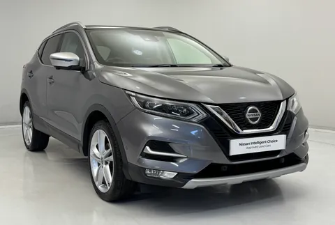 DL69FXR Nissan Qashqai 1.3 DiG-T 160 N-Motion 5dr Thumbnail #3