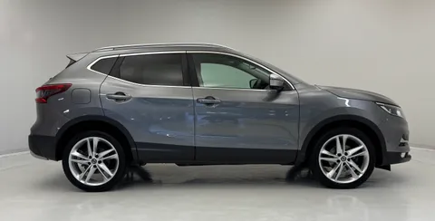 DL69FXR Nissan Qashqai 1.3 DiG-T 160 N-Motion 5dr Thumbnail #12
