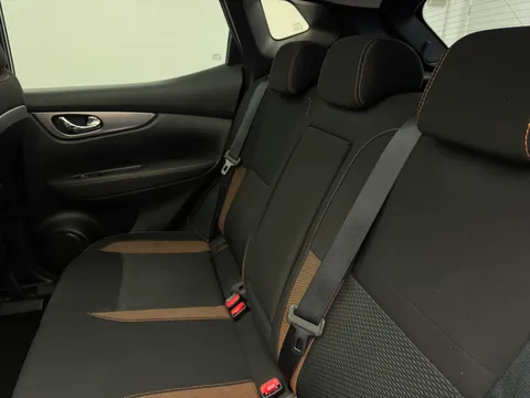 DL69FXR Nissan Qashqai 1.3 DiG-T 160 N-Motion 5dr Thumbnail #14