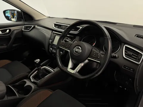 DL69FXR Nissan Qashqai 1.3 DiG-T 160 N-Motion 5dr Thumbnail #23