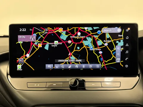 DS74LNV Nissan Juke 1.6 Hybrid N-Connecta 5dr Auto Thumbnail #14