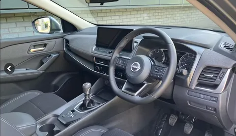 DN75CZG Nissan Qashqai 1.5 E-Power Acenta Premium 5dr Auto Thumbnail #4