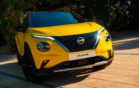 Nissan Juke 1.0 DiG-T N-Connecta 5dr DCT Thumbnail #4